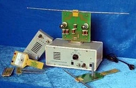 电磁波的发送和接收演示器